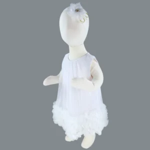 biała tiulowa sukienka dla dziewczynki niemowlaka