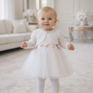 Biała sukienka na chrzest z bolerkiem koronkowym